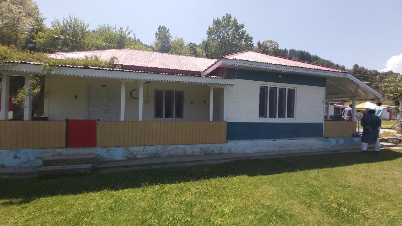 Highland Resort And Farmhouse Chikar Azad Kashmir Timarkot Buitenkant foto